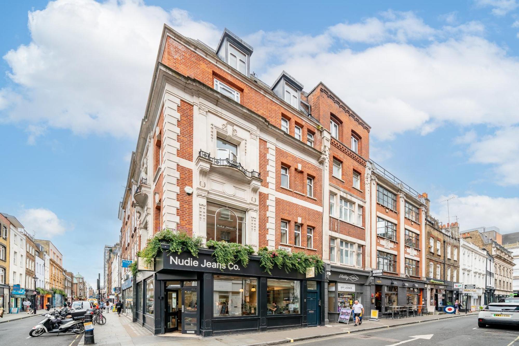 Carnaby & Oxford Street - Central Soho - One Bedroom - Double Bed & Sofabed London Exterior photo
