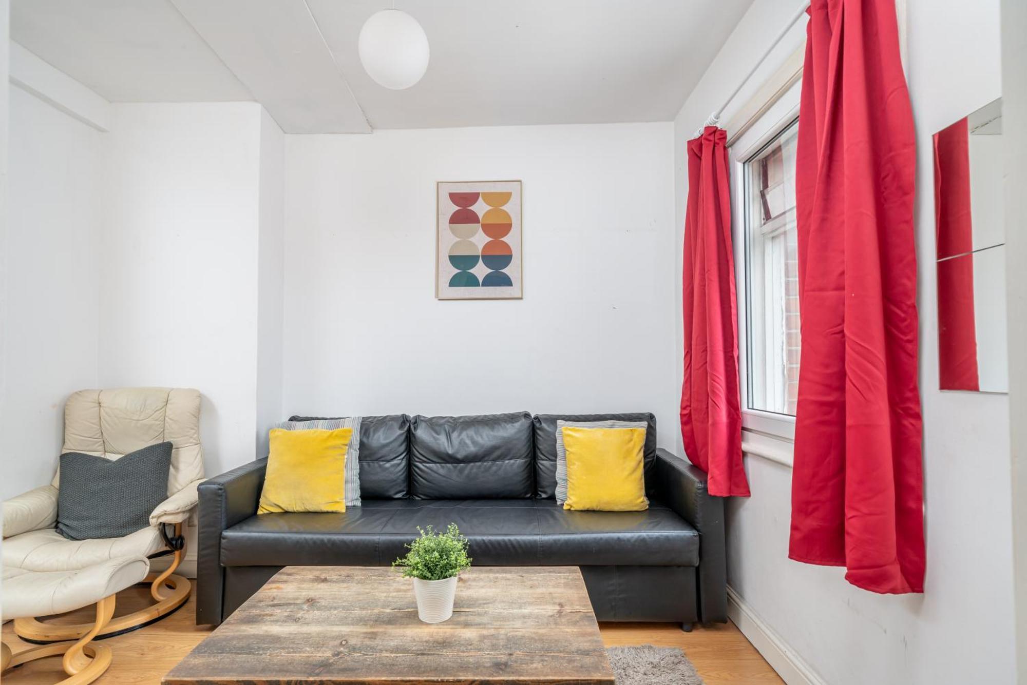 Carnaby & Oxford Street - Central Soho - One Bedroom - Double Bed & Sofabed London Exterior photo